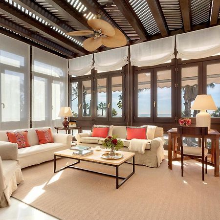 Genteel Home Paseo Maritimo Malaga Exterior photo